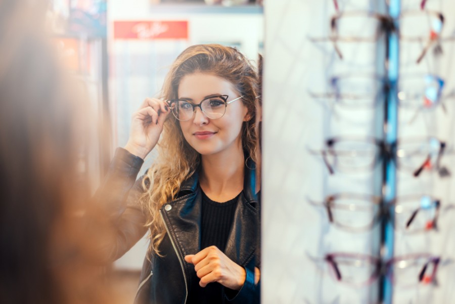 Comment déterminer la taille idéale de ses lunettes ?