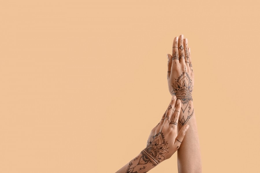 Quels bienfaits d'appliquer du henné sur sa main ?