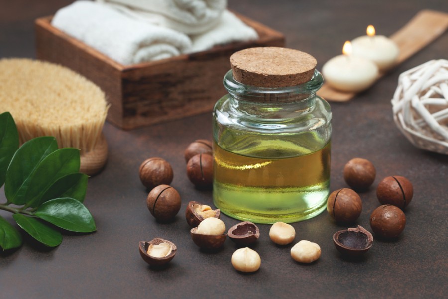 Huile macadamia pour le visage: ses bienfaits pour la peau !