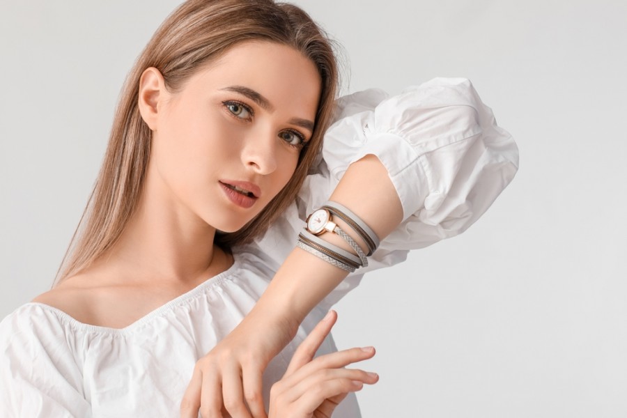 Sublimez votre beauté avec les montres tendances de l'année : décryptage